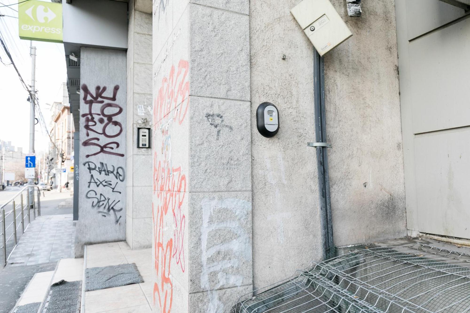 City View Unirii Studio Bucharest Exterior photo